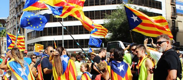 Participants in the rally in the streets of Barcelona support the referendum for independence and Catalonia's secession from Spain, which is timed to National Day of Catalonia Participants in the rally in the streets of Barcelona support the referendum for independence and Catalonia's secession from Spain, which is timed to National Day of Catalonia - Sputnik International