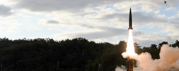 In this photo provided by South Korea Defense Ministry, South Korea's Hyunmoo II ballistic missile is fired during an exercise at an undisclosed location in South Korea, Friday, Sept. 15, 2017 In this photo provided by South Korea Defense Ministry, South Korea's Hyunmoo II ballistic missile is fired during an exercise at an undisclosed location in South Korea, Friday, Sept. 15, 2017 - Sputnik International