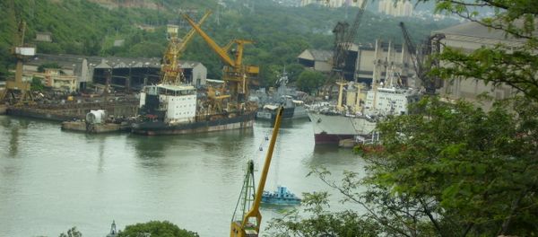 A view of the Hindustan Shipyard in Visakhapatnam - Sputnik International
