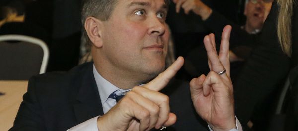 A Saturday, Oct. 29, 2016 file photo of Bjarni Benediktsson of The Independence Party gesturing after the first results of the election in Reykjavik, Iceland. A Saturday, Oct. 29, 2016 file photo of Bjarni Benediktsson of The Independence Party gesturing after the first results of the election in Reykjavik, Iceland. - Sputnik International