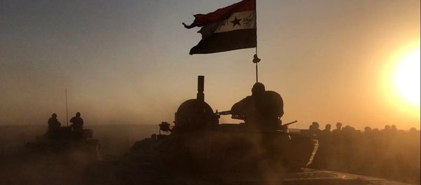 Tanks of the Syrian Army at combat positions in Deir ez-Zor Tanks of the Syrian Army at combat positions in Deir ez-Zor - Sputnik International