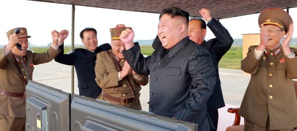 North Korean leader Kim Jong Un guides the launch of a Hwasong-12 missile in this undated photo released by North Korea's Korean Central News Agency (KCNA) on September 16, 2017 North Korean leader Kim Jong Un guides the launch of a Hwasong-12 missile in this undated photo released by North Korea's Korean Central News Agency (KCNA) on September 16, 2017 - Sputnik International