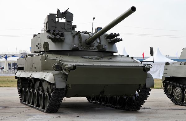 Russian self-propelled 120 mm mortar/cannon 2S31 Vena - Sputnik International
