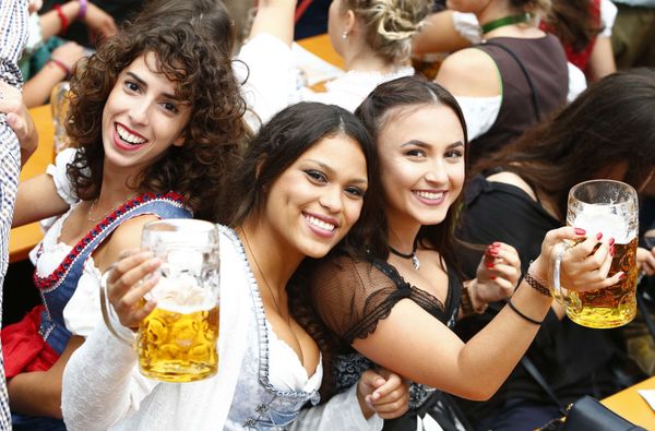 Let It Beer! Oktoberfest Fun Begins in Germany - Sputnik International