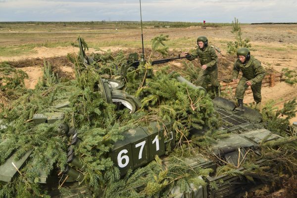 Skills on Point: Russian and Belarussian Forces Show Their Power at Zapad 2017 Drills - Sputnik International