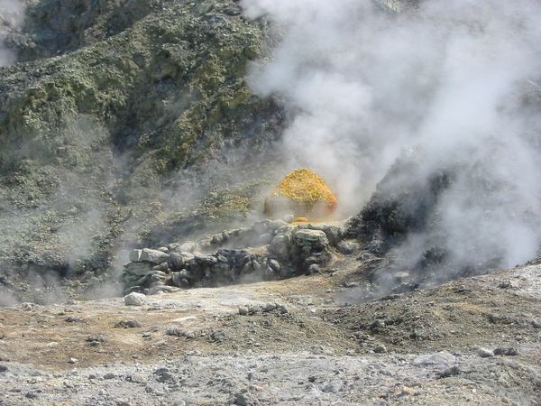How to Predict Volcanic Eruptions? Italian Scientist Explains - Sputnik International