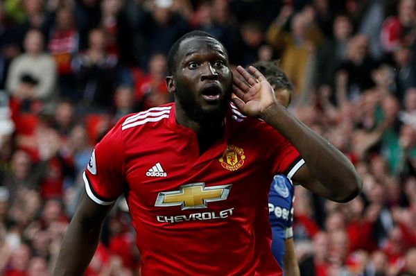 Soccer Football - Premier League - Manchester United vs Everton - Old Trafford, Manchester, Britain - September 17, 2017 Manchester United's Romelu Lukaku celebrates scoring their third goal - Sputnik International