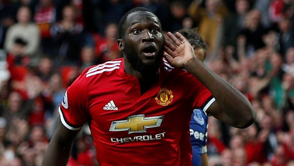 Soccer Football - Premier League - Manchester United vs Everton - Old Trafford, Manchester, Britain - September 17, 2017 Manchester United's Romelu Lukaku celebrates scoring their third goal - Sputnik International