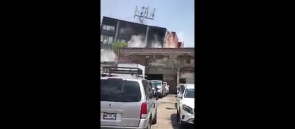 Horrific footage shows moment a building collapses in Mexico City after 7.1 earthquake Horrific footage shows moment a building collapses in Mexico City after 7.1 earthquake - Sputnik International