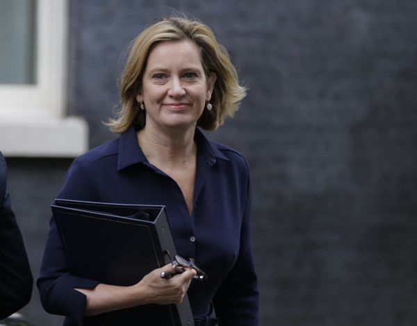 Britain's Home Secretary Amber Rudd looks at the media as she arrives for a Cabinet meeting at 10 Downing Street, in London, Thursday, Sept. 21, 2017. Britain's Home Secretary Amber Rudd looks at the media as she arrives for a Cabinet meeting at 10 Downing Street, in London, Thursday, Sept. 21, 2017. - Sputnik International