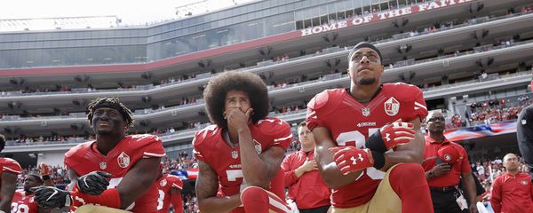 from left, San Francisco 49ers outside linebacker Eli Harold, quarterback Colin Kaepernick and safety Eric Reid kneel during the national anthem before an NFL football game against the Dallas Cowboys in Santa Clara, Calif. Since Kaepernick announced he would not stand for the song in protest of racial discrimination against blacks in the United States, many performers are now rethinking offers to sing the national anthem. from left, San Francisco 49ers outside linebacker Eli Harold, quarterback Colin Kaepernick and safety Eric Reid kneel during the national anthem before an NFL football game against the Dallas Cowboys in Santa Clara, Calif. Since Kaepernick announced he would not stand for the song in protest of racial discrimination against blacks in the United States, many performers are now rethinking offers to sing the national anthem. - Sputnik International