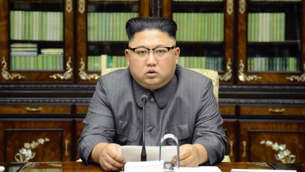 North Korean leader Kim Jong Un delivers a statement in response to U.S. President Donald Trump's speech to the United Nations, in Pyongyang, North Korea - Sputnik International