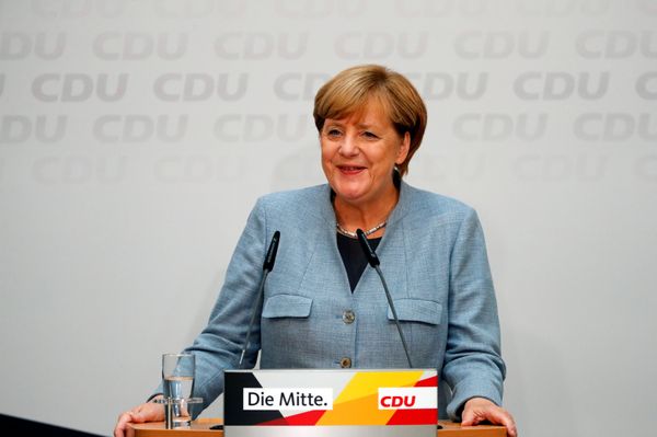 Christian Democratic Union CDU party leader and German Chancellor Angela Merkel addresses a news conference at the CDU party headquarters, a day after the general election (Bundestagswahl) in Berlin, Germany September 25, 2017 - Sputnik International