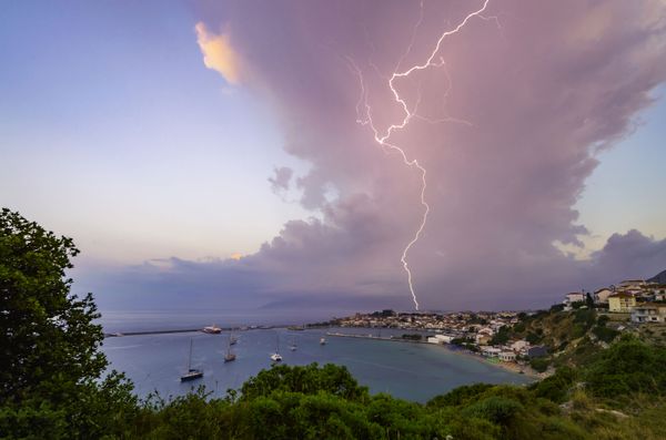 Shelf Cloud, Eye of the Storm, Fogbow: Weather Photographer of the Year 2017 Shelf Cloud, Eye of the Storm, Fogbow: Weather Photographer of the Year 2017 - Sputnik International