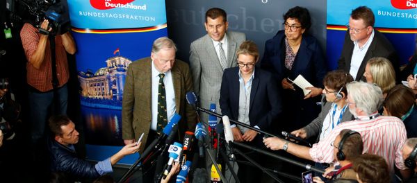 Anti-immigration party Alternative fuer Deutschland AfD top candidates Alice Weidel and Alexander Gauland address a news conference before a get together for their first parliamentary meeting in Berlin, Germany September 26, 2017 - Sputnik International