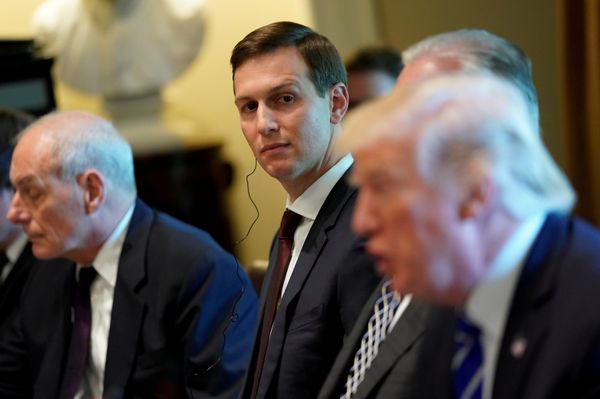 White House senior advisor Jared Kushner (C) looks on as U.S. President Donald Trump (R) delivers remarks before meeting with Spain's Prime Minister Mariano Rajoy and his delegation at the White House in Washington, U.S. September 26, 2017 - Sputnik International
