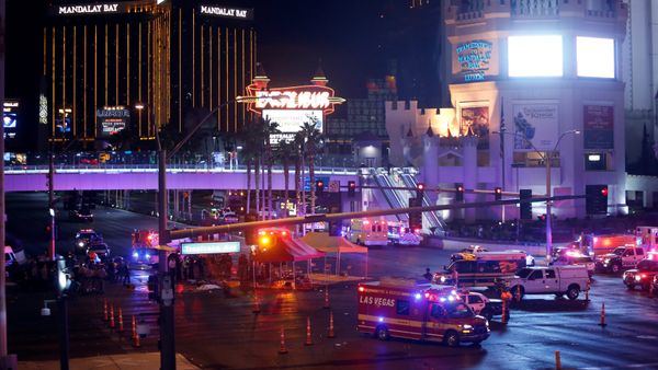 Las Vegas Metro Police and medical workers stage in the intersection of Tropicana Avenue and Las Vegas Boulevard South after a mass shooting at a music festival on the Las Vegas Strip in Las Vegas, Nevada, U.S. October 1, 2017 Las Vegas Metro Police and medical workers stage in the intersection of Tropicana Avenue and Las Vegas Boulevard South after a mass shooting at a music festival on the Las Vegas Strip in Las Vegas, Nevada, U.S. October 1, 2017 - Sputnik International