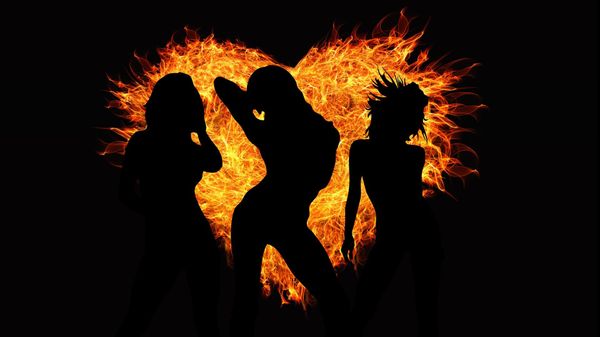 Girls - Sputnik International