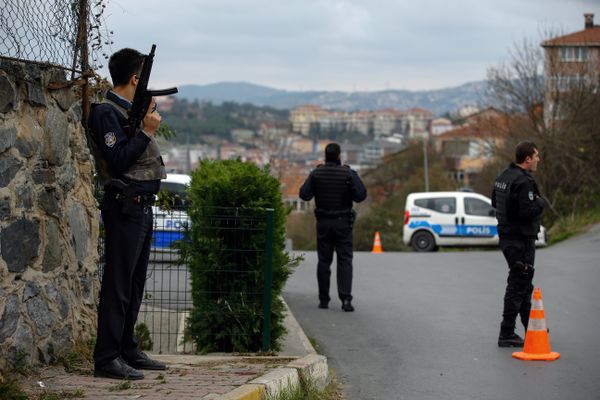 Turkish security members stand outside the U. S. Consulate in Istanbul, Turkey (File) Turkish security members stand outside the U. S. Consulate in Istanbul, Turkey (File) - Sputnik International