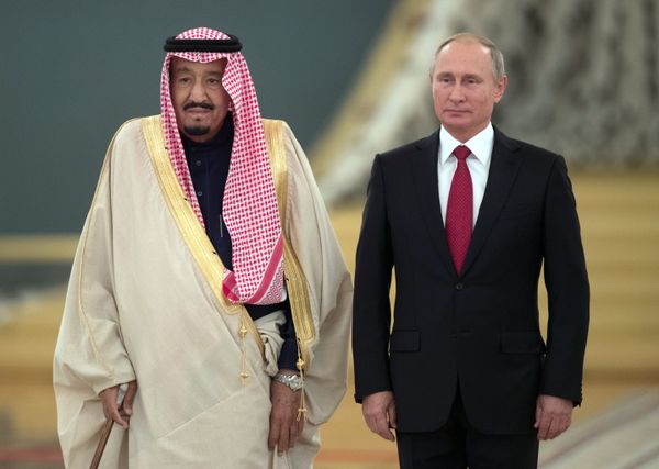 Russian President Vladimir Putin's talks with King Salman bin Abdulaziz Al Saud of Saudi Arabia Russian President Vladimir Putin's talks with King Salman bin Abdulaziz Al Saud of Saudi Arabia - Sputnik International