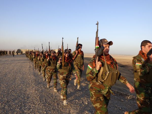 Peshmerga female fighters in Kirkuk - Sputnik International