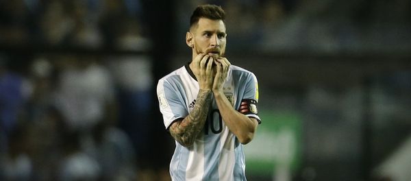Argentina's Lionel Messi reacts during a World Cup qualifying soccer match against Peru at La Bombonera stadium in Buenos Aires, Argentina, Thursday, Oct. 5, 2017. Argentina's Lionel Messi reacts during a World Cup qualifying soccer match against Peru at La Bombonera stadium in Buenos Aires, Argentina, Thursday, Oct. 5, 2017. - Sputnik International