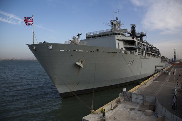 The British Royal Navy amphibious assault ship HMS Bulwark anchored in Haifa port, Israel, Tuesday, Nov. 22, 2016. The British Royal Navy amphibious assault ship HMS Bulwark anchored in Haifa port, Israel, Tuesday, Nov. 22, 2016. - Sputnik International