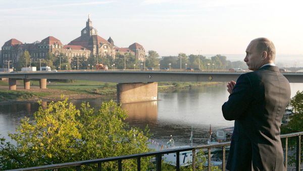 Vladimir Putin in Dresden - Sputnik International