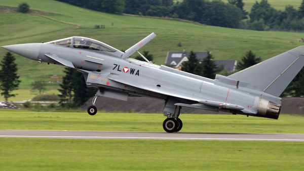The first Eurofighter Typhoon jet fighter of the Austrian army lands in Zeltweg, Austria, in this file photo dated Thursday, July 12, 2007. - Sputnik International