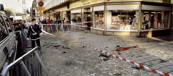 Photo dated of March 1986, of the place where Swedish Prime Minister Olof Palme was killed overnight 28 February 1986 by a lone gunner in central Stockholm - Sputnik International