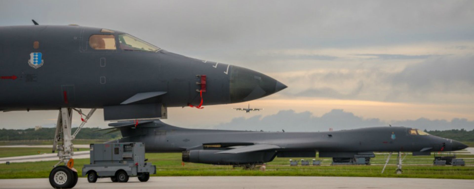 B-1Bs prepare to take off - Sputnik International, 1920, 01.02.2021