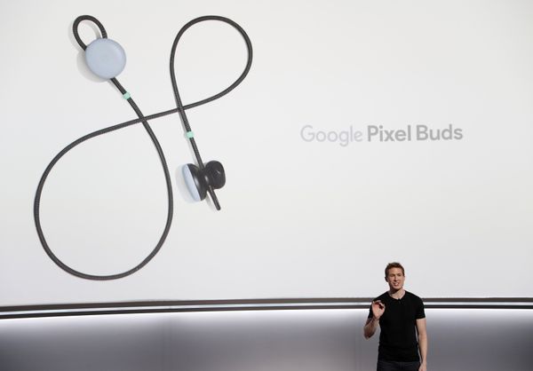 Google product manager Juston Payne speaks about Pixel Buds during a launch event in San Francisco, California, U.S. October 4, 2017 Google product manager Juston Payne speaks about Pixel Buds during a launch event in San Francisco, California, U.S. October 4, 2017 - Sputnik International