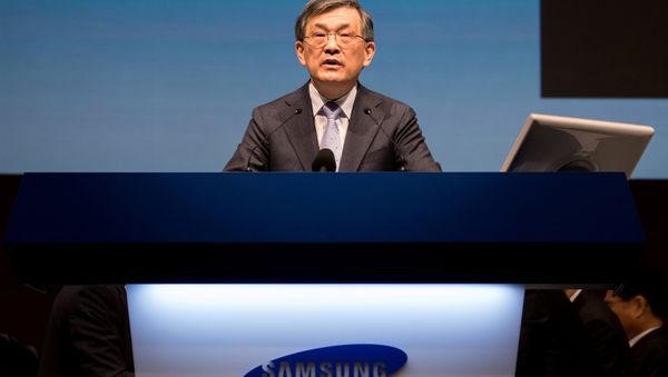 Kwon Oh-Hyun, co-chief executive officer of Samsung Electronics Co., speaks during the company's annual general meeting at the Seocho office building in Seoul, South Korea, March 24, 2017 Kwon Oh-Hyun, co-chief executive officer of Samsung Electronics Co., speaks during the company's annual general meeting at the Seocho office building in Seoul, South Korea, March 24, 2017 - Sputnik International