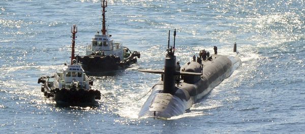 The nuclear-powered submarine USS Michigan approaches a naval base in Busan, South Korea, amid North Korea's nuclear and missile provocations - Sputnik International