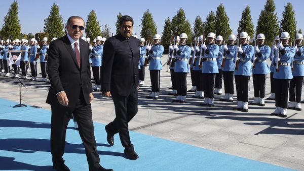 Nicolás Maduro, presidente de Venezuela, y Recep Tayyip Erdogan, presidente de Turquía, Ankara, 6 de octubre de 2017 Nicolás Maduro, presidente de Venezuela, y Recep Tayyip Erdogan, presidente de Turquía, Ankara, 6 de octubre de 2017 - Sputnik International