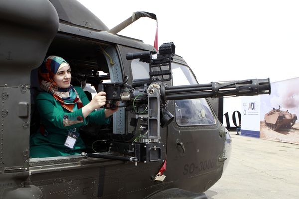 Girl Power! Armed Ladies Steal the Show at World’s Defense Exhibitions Girl Power! Armed Ladies Steal the Show at World’s Defense Exhibitions - Sputnik International