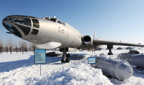 Long-range bomber Tu-16 at the Military planes museum on the Dyagilevo airfield Long-range bomber Tu-16 at the Military planes museum on the Dyagilevo airfield - Sputnik International
