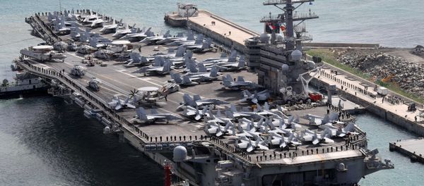 The USS Ronald Reagan aircraft carrier arrives in the South Korean port city of Busan on October 21, 2017 The USS Ronald Reagan aircraft carrier arrives in the South Korean port city of Busan on October 21, 2017 - Sputnik International