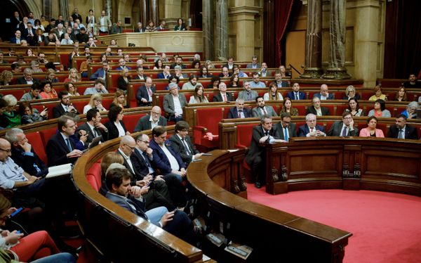 Plenary session of the Catalan Parliament. Its deputies discuss potential measures in response to the Spanish Government's decision to use the 155th Article of the Constitution and actually introduce direct rule of the autonomy from Madrid Plenary session of the Catalan Parliament. Its deputies discuss potential measures in response to the Spanish Government's decision to use the 155th Article of the Constitution and actually introduce direct rule of the autonomy from Madrid - Sputnik International