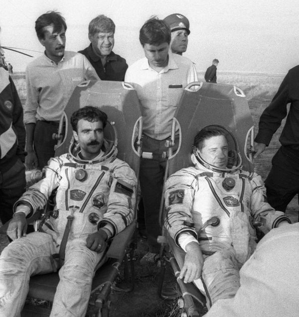 Afghanistan's First Cosmonaut to Sputnik: 'In Time of Danger, We Told Jokes' Afghanistan's First Cosmonaut to Sputnik: 'In Time of Danger, We Told Jokes' - Sputnik International