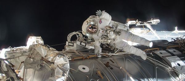 ESA (European Space Agency) astronaut Tim Peake seen during his first spacewalk ESA (European Space Agency) astronaut Tim Peake seen during his first spacewalk - Sputnik International