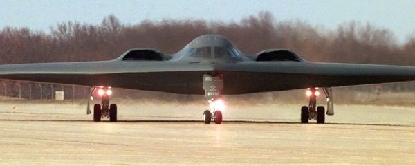 A B-2 stealth bomber taxis at Whiteman Air Force Base in Knob Noster, Mo. A B-2 stealth bomber taxis at Whiteman Air Force Base in Knob Noster, Mo. - Sputnik International