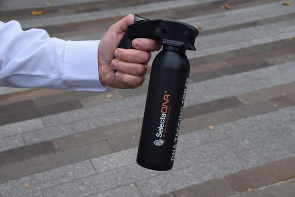 Forensic 'DNA' tagging spray - Sputnik International