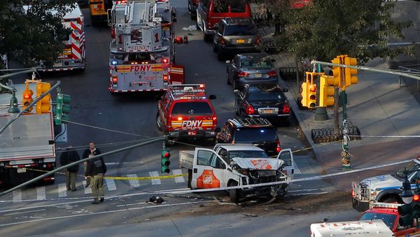 Emergency crews attend the scene of an alleged shooting incident on West Street in Manhattan, New York, U.S., October 31 2017. Emergency crews attend the scene of an alleged shooting incident on West Street in Manhattan, New York, U.S., October 31 2017. - Sputnik International