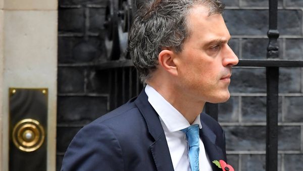 Britain's Deputy Chief Whip Julian Smith leaves in Downing Street, London, Britain, November 2, 2017. - Sputnik International