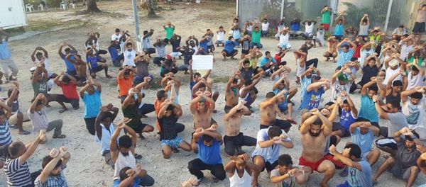 Asylum seekers protest on Manus Island, Papua New Guinea, in this picture taken from social media November 6, 2017. Asylum seekers protest on Manus Island, Papua New Guinea, in this picture taken from social media November 6, 2017. - Sputnik International