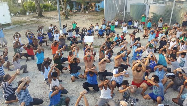 Asylum seekers protest on Manus Island, Papua New Guinea, in this picture taken from social media November 6, 2017. - Sputnik International