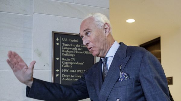 Longtime Donald Trump associate Roger Stone arrives to testify before the House Intelligence Committee, on Capitol Hill, Tuesday, Sept. 26, 2017, in Washington. - Sputnik International