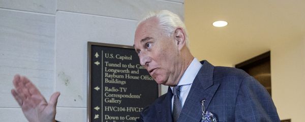 Longtime Donald Trump associate Roger Stone arrives to testify before the House Intelligence Committee, on Capitol Hill, Tuesday, Sept. 26, 2017, in Washington. - Sputnik International
