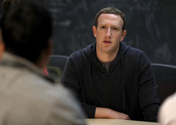 To Avoid US Big Tech's Wiretapping Users Should Shift to Chinese Software & Devices – Cyber Expert - Sputnik International